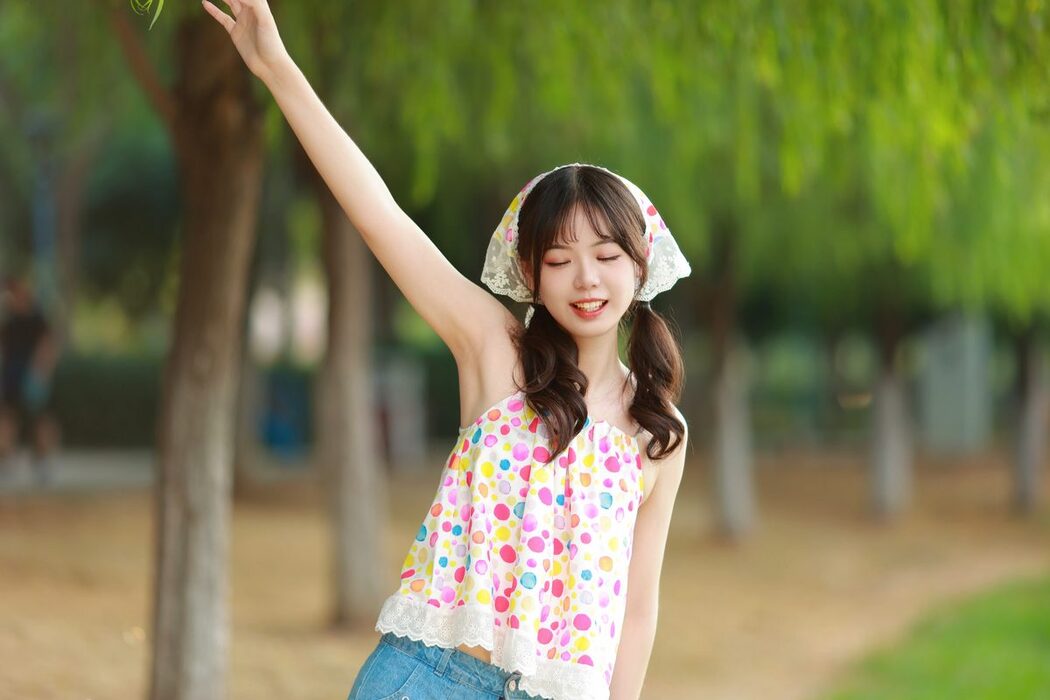 YiTuYu艺图语 Vol.5200 Mu Yan Se Cc