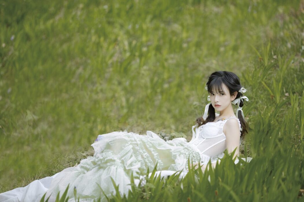 YiTuYu艺图语 Vol.5217 Zhuo Dao Yi Zhi Su Su