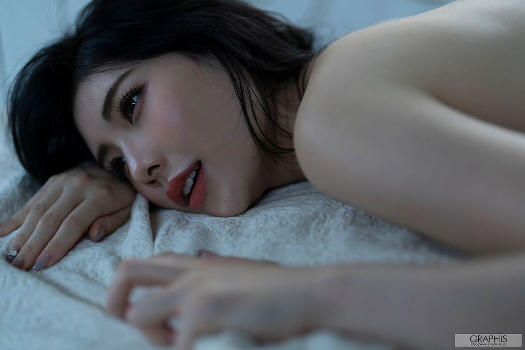 JP Kamiki Rei 神木麗 – Graphis Gals No.556 Glorious Part02 (55P)