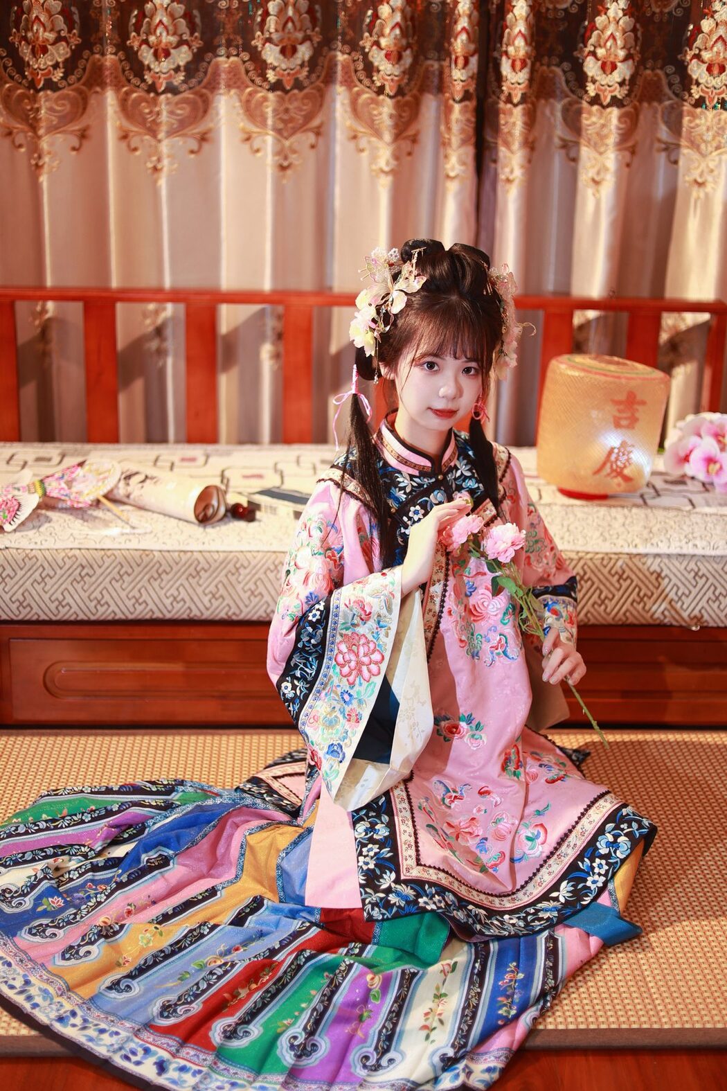 YiTuYu艺图语 Vol.5207 Mu Yan Se Cc