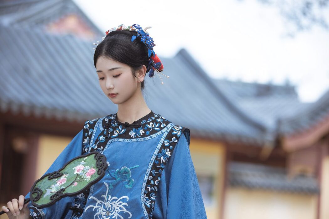 YiTuYu艺图语 Vol.5246 Xi Xi
