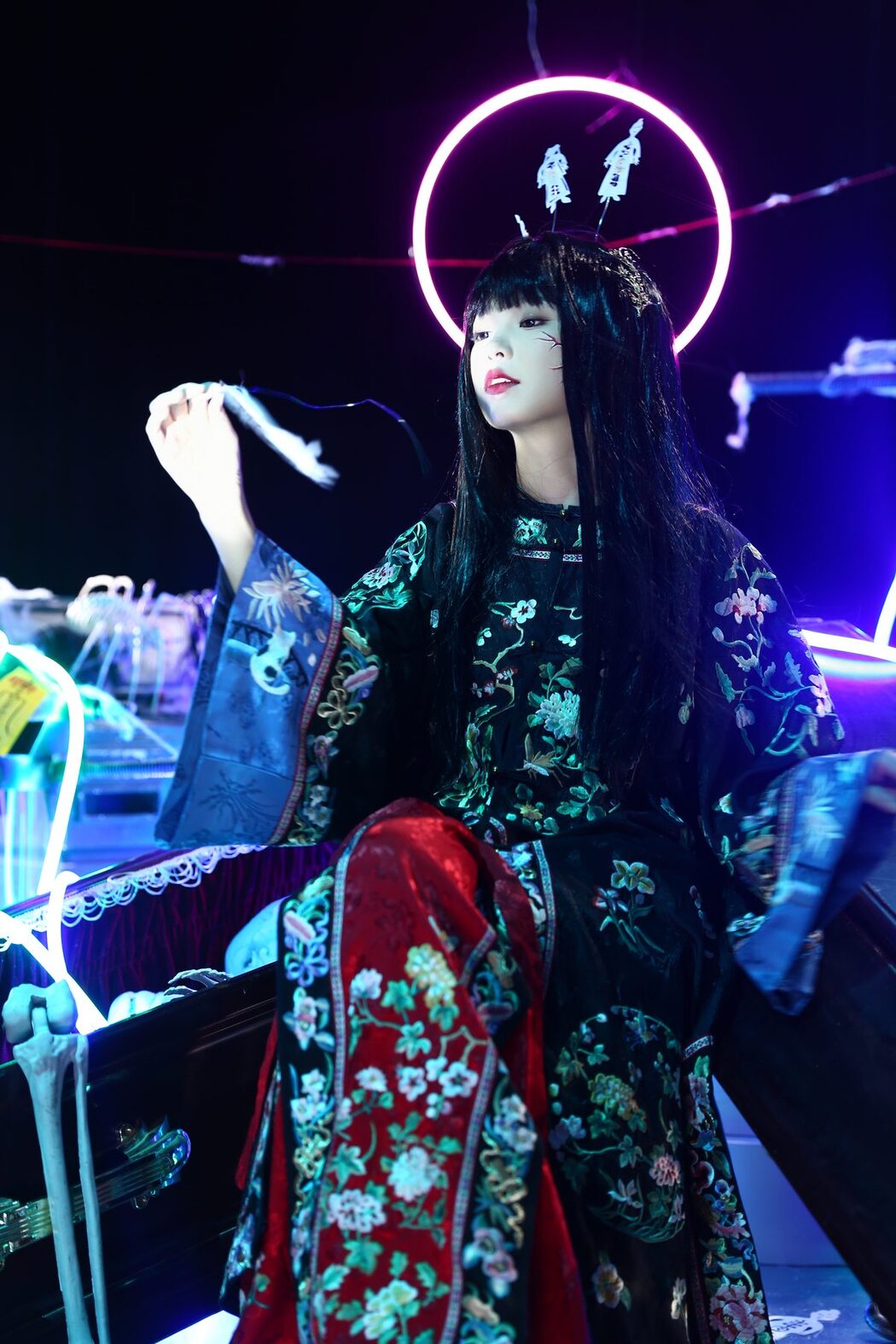 YiTuYu艺图语 Vol.5202 Huai Li Mao OVO