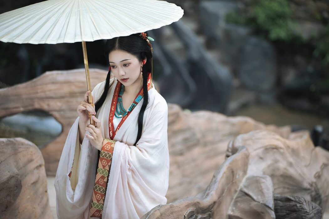 YiTuYu艺图语 Vol.5220 Qiu Da Da