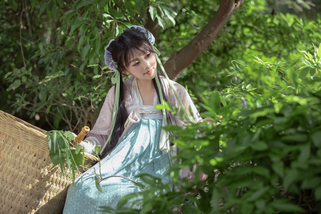 YiTuYu艺图语 Vol.5251 Jin Zou Ba