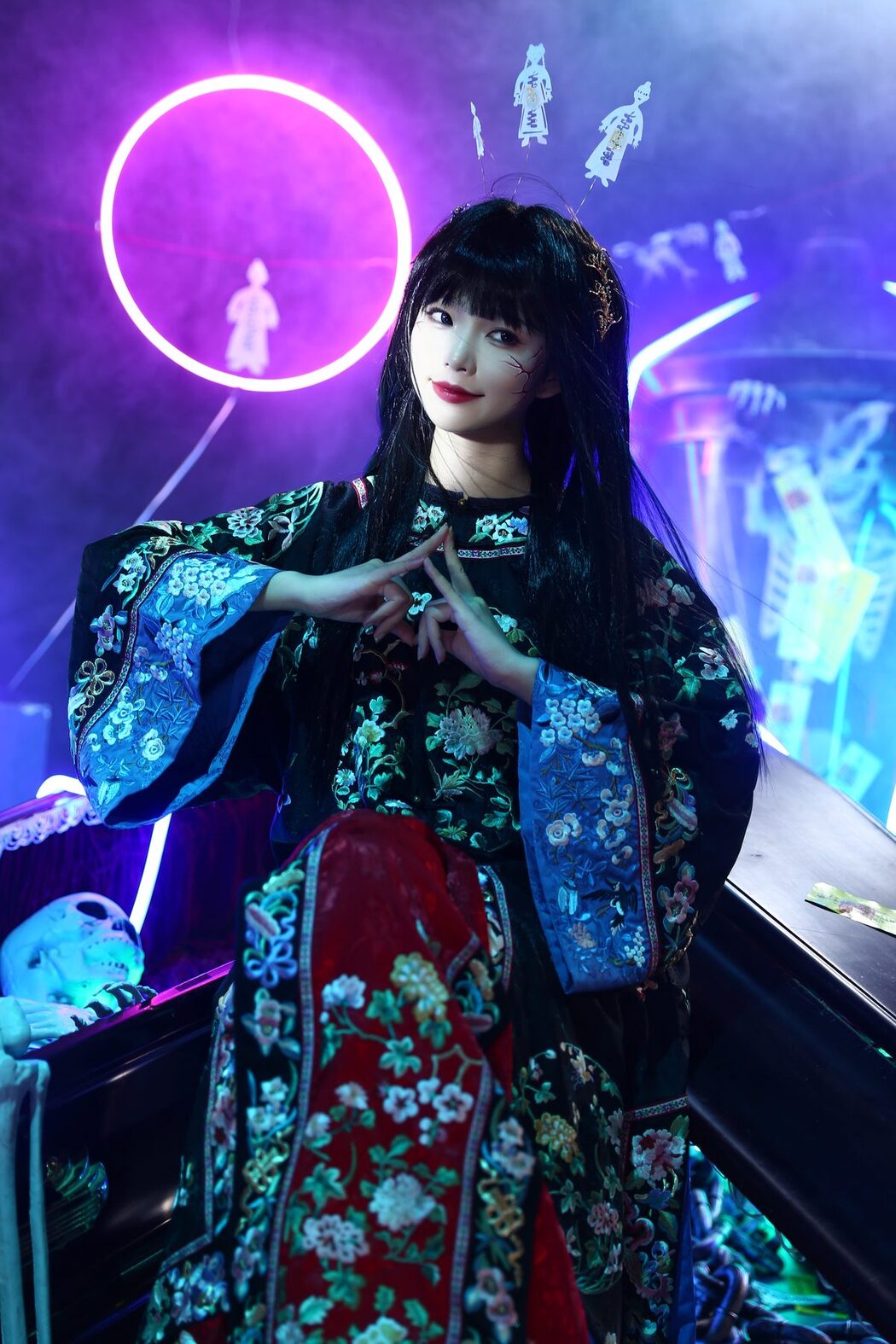 YiTuYu艺图语 Vol.5202 Huai Li Mao OVO