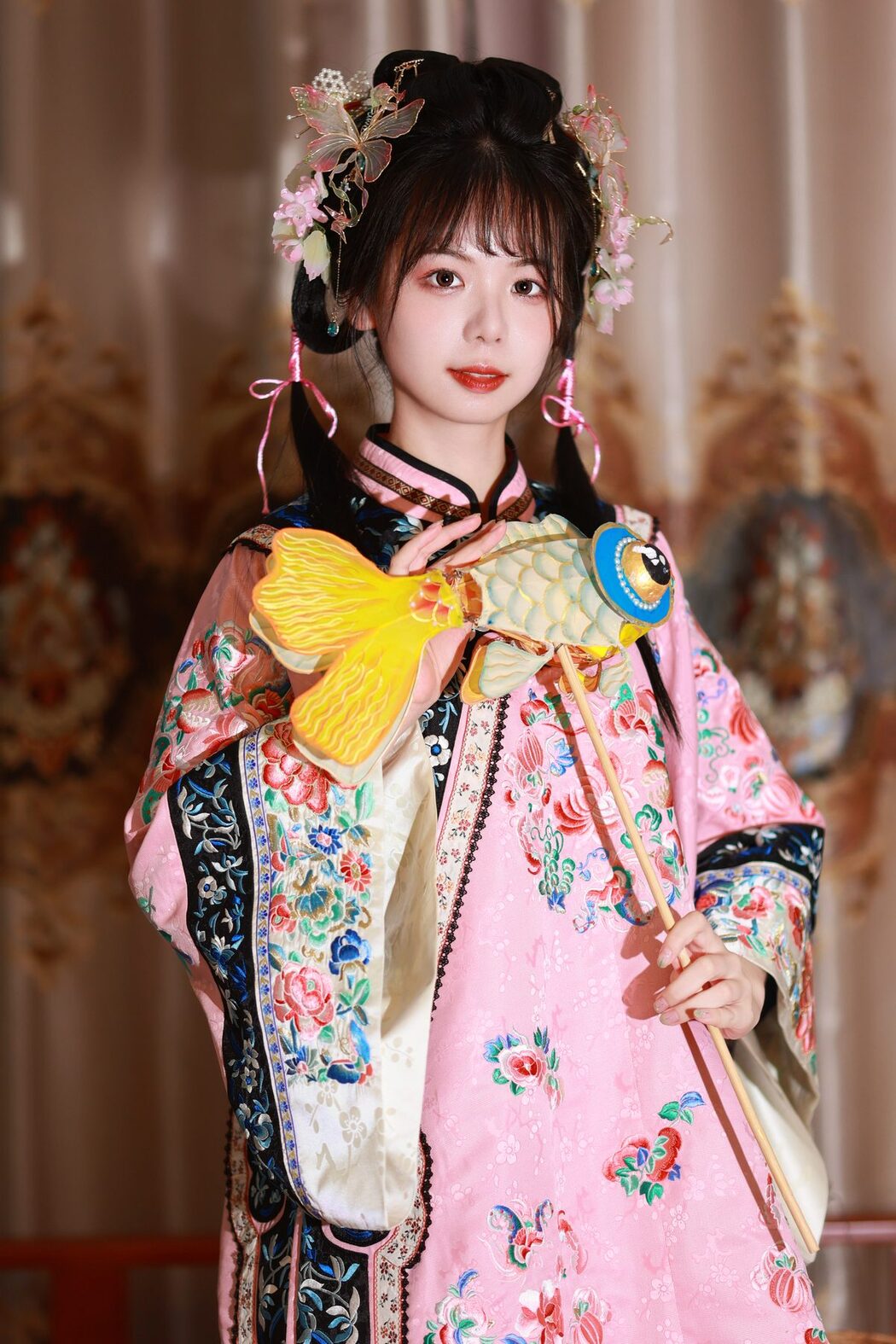 YiTuYu艺图语 Vol.5207 Mu Yan Se Cc