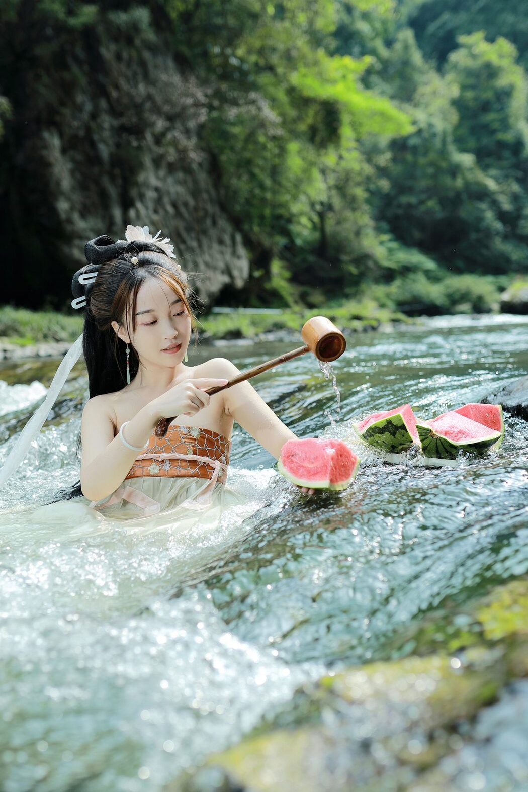 YiTuYu艺图语 Vol.5233 Yu Yan