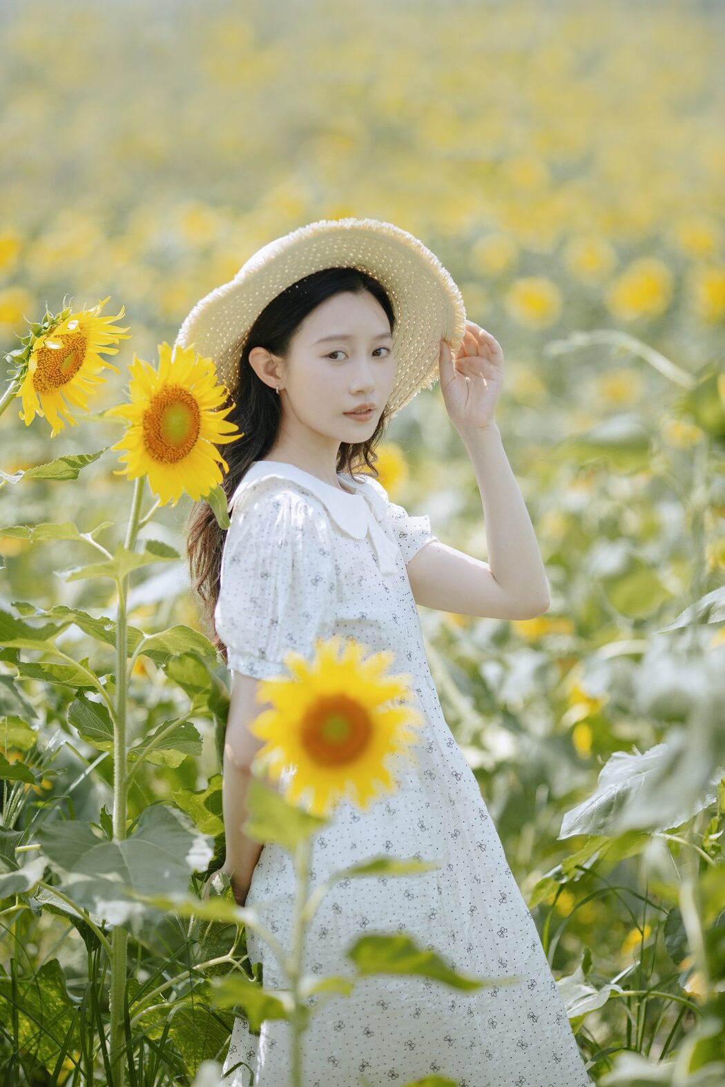 YiTuYu艺图语 Vol.5269 Lu Dou