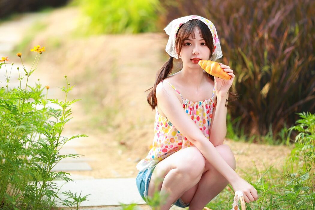 YiTuYu艺图语 Vol.5200 Mu Yan Se Cc