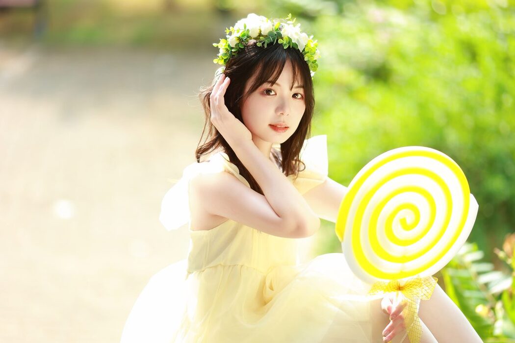 YiTuYu艺图语 Vol.5219 Mu Yan Se Cc