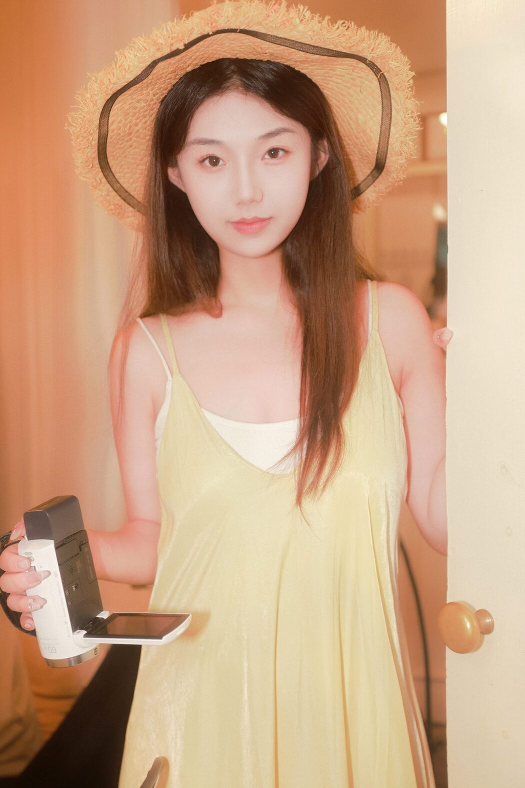 YiTuYu艺图语 Vol.5195 Pei Tong Xue Cover Photo
