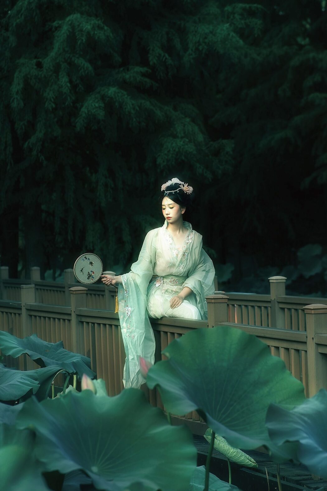 YiTuYu艺图语 Vol.5256 Xiao Qing