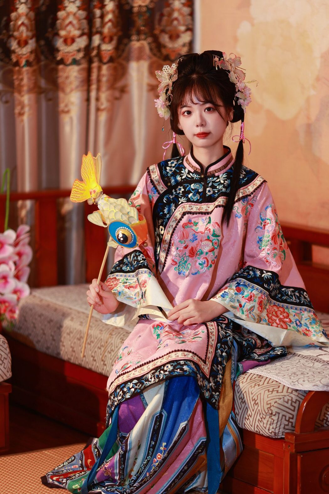 YiTuYu艺图语 Vol.5207 Mu Yan Se Cc