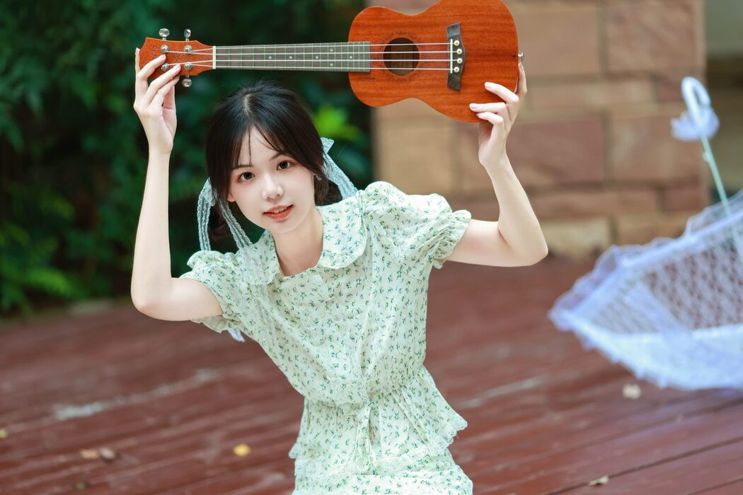 YiTuYu艺图语 Vol.5185 Mu Yan Se Cc