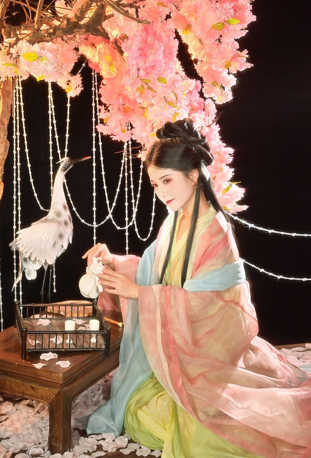 YiTuYu艺图语 Vol.5282 Yi Yi Bu Xiang Zhang Pang Pang