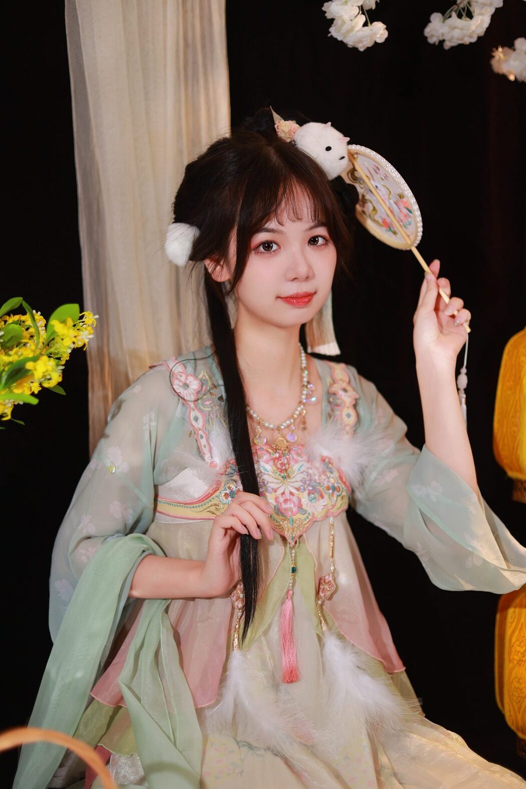 YiTuYu艺图语 Vol.5196 Mu Yan Se Cc