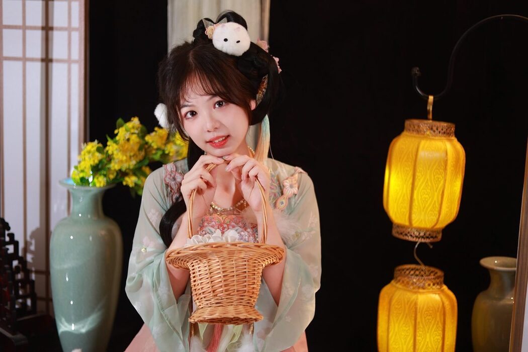YiTuYu艺图语 Vol.5196 Mu Yan Se Cc