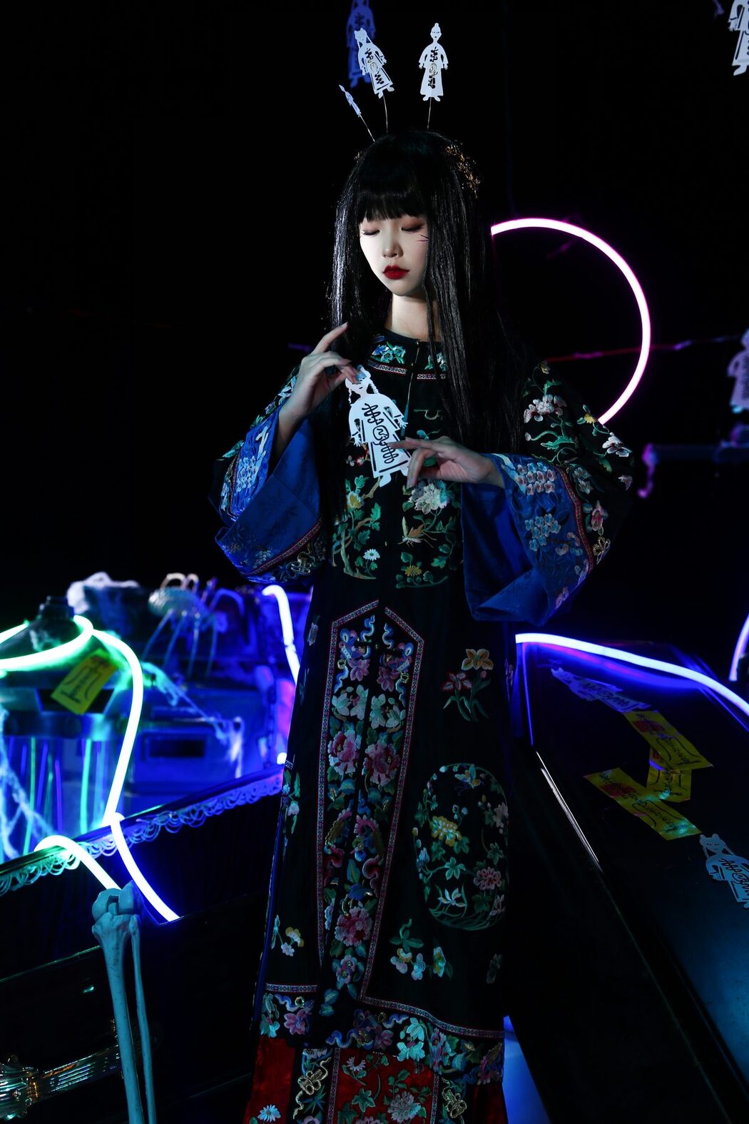 YiTuYu艺图语 Vol.5202 Huai Li Mao OVO