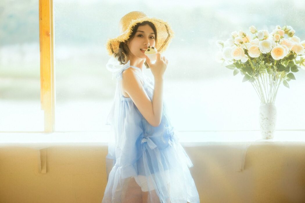 YiTuYu艺图语 Vol.5239 Pei Tong Xue