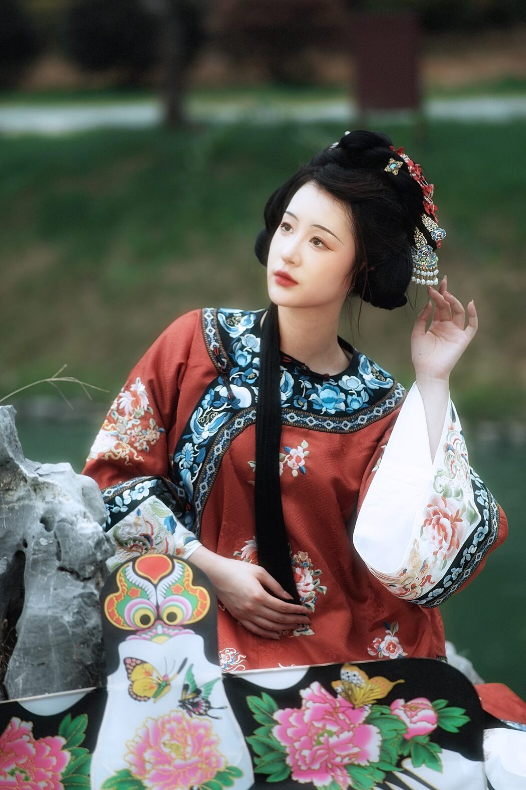 YiTuYu艺图语 Vol.5243 Yue Bai Xing Xi