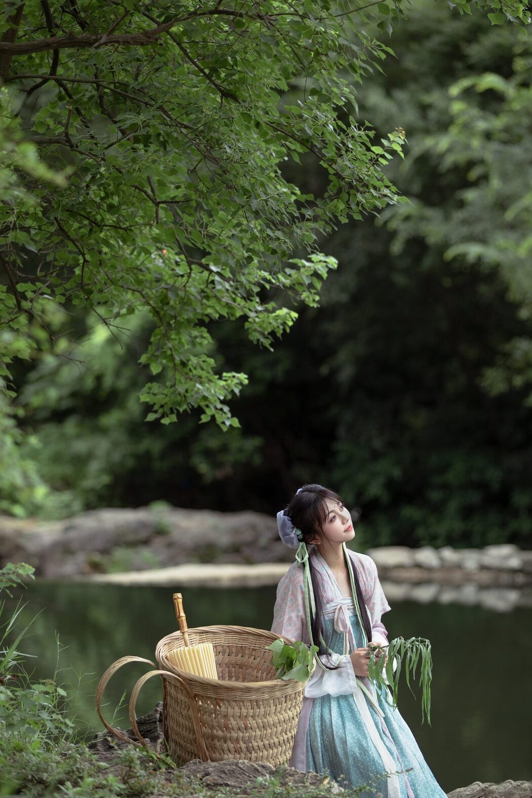 YiTuYu艺图语 Vol.5251 Jin Zou Ba