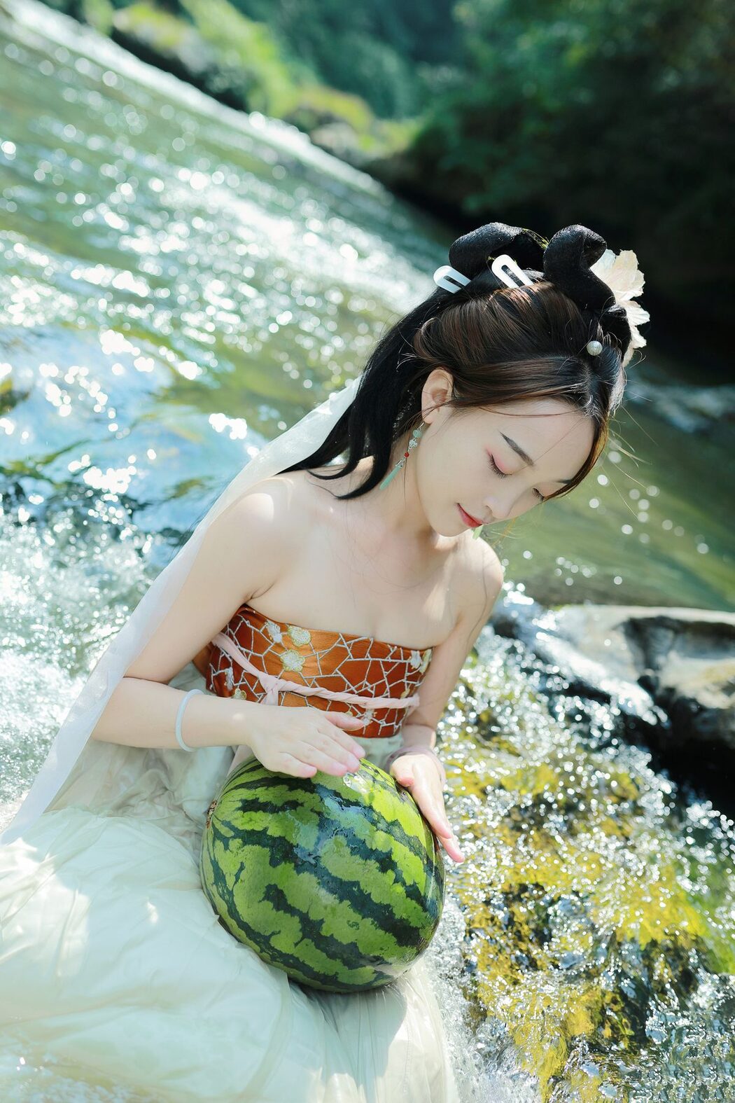 YiTuYu艺图语 Vol.5233 Yu Yan
