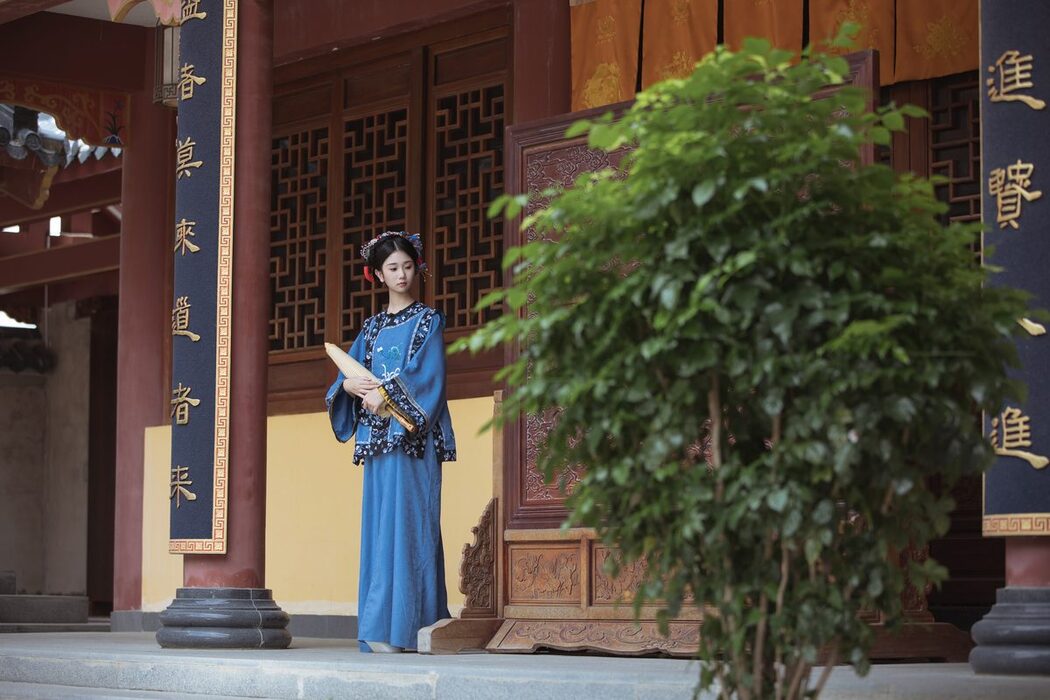 YiTuYu艺图语 Vol.5246 Xi Xi