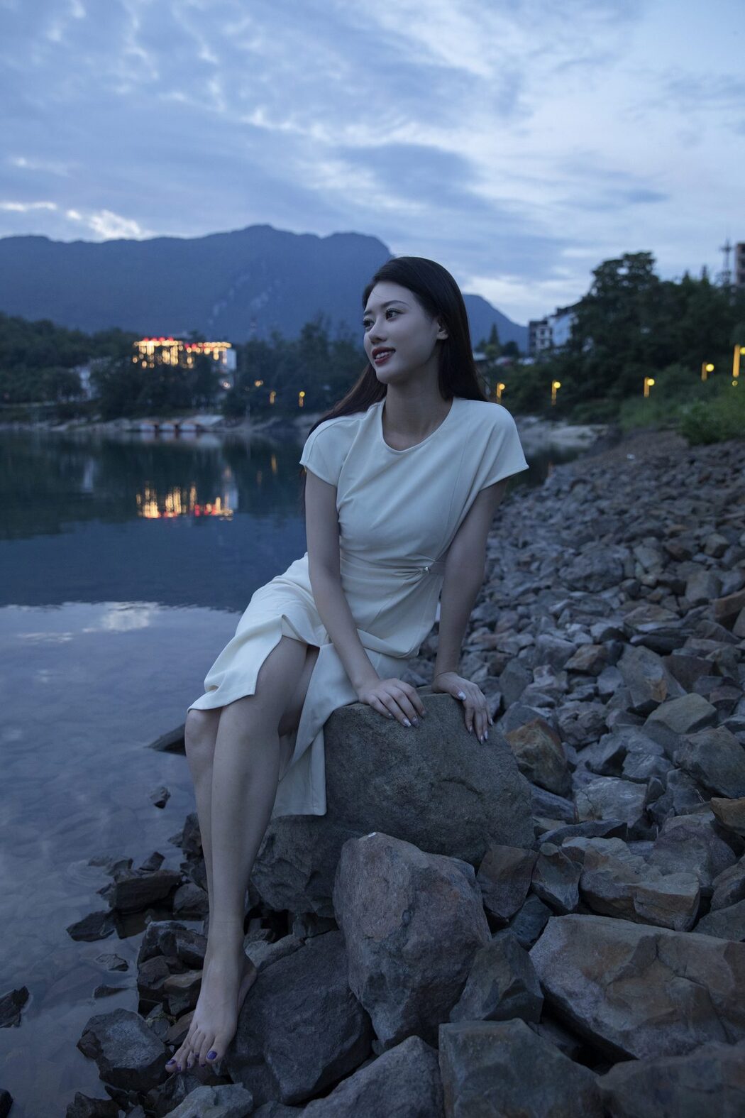 YiTuYu艺图语 Vol.5222 Chenaling_cl