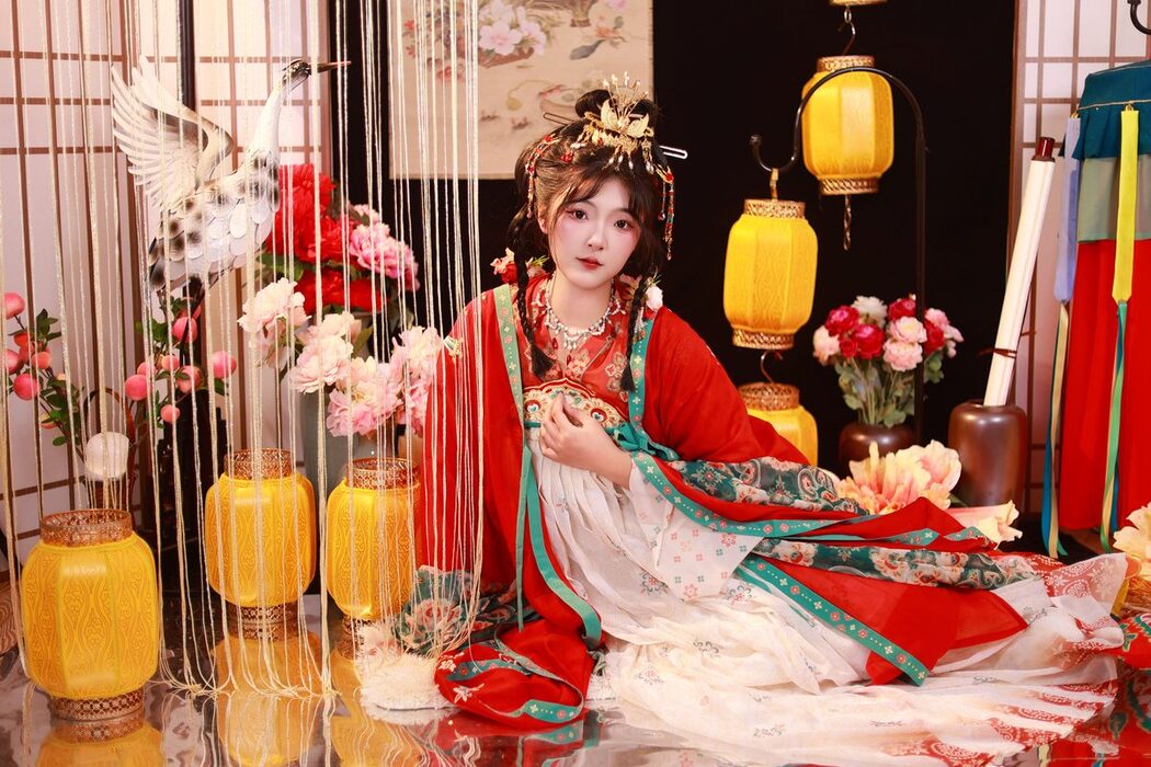 YiTuYu艺图语 Vol.5281 KaiLin Jiang