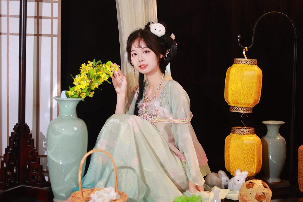 YiTuYu艺图语 Vol.5196 Mu Yan Se Cc