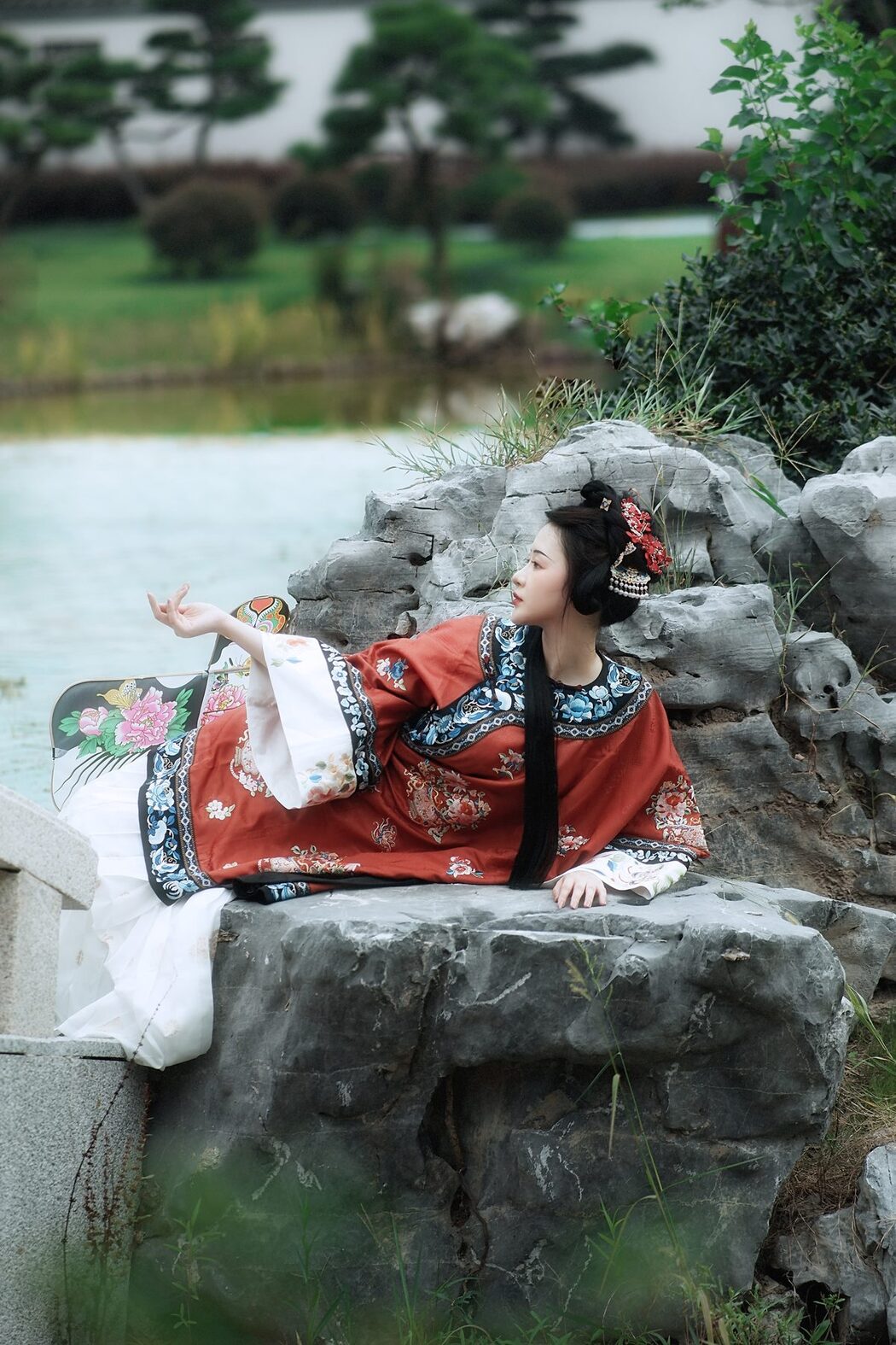 YiTuYu艺图语 Vol.5243 Yue Bai Xing Xi