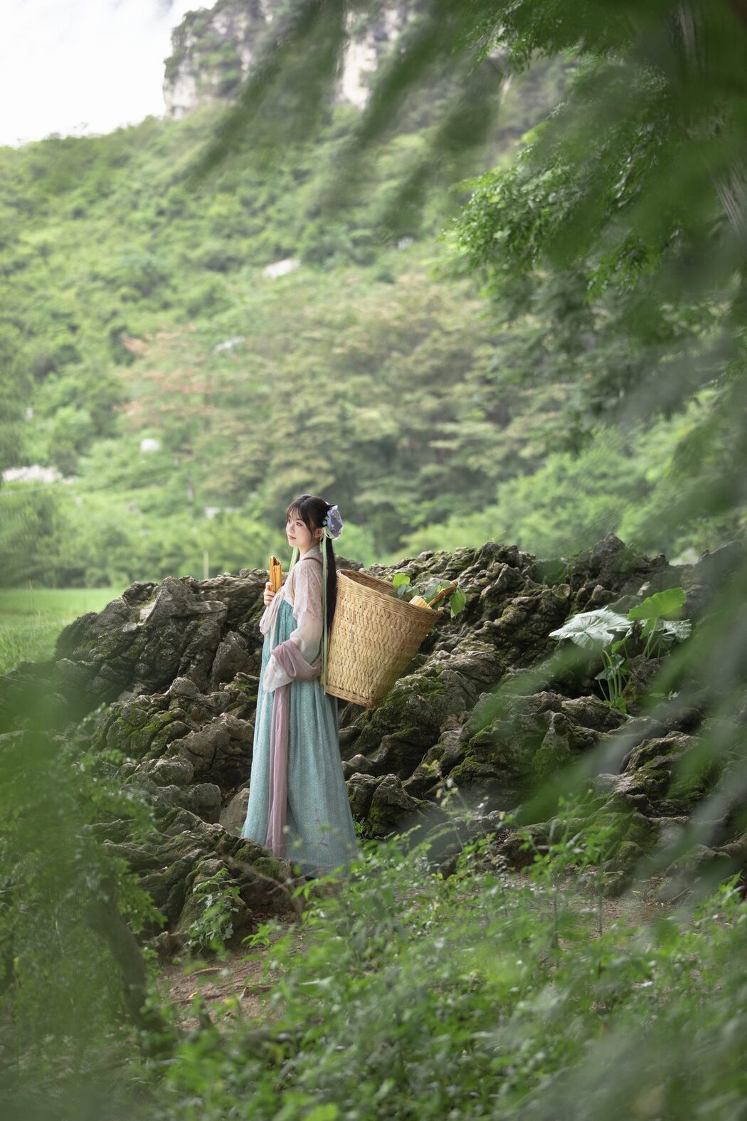 YiTuYu艺图语 Vol.5251 Jin Zou Ba