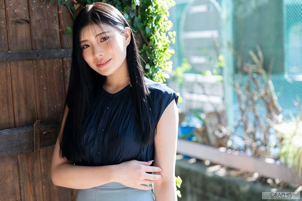 JP Kamiki Rei 神木麗 – Graphis Gals No.556 Glorious Part01 (55P)