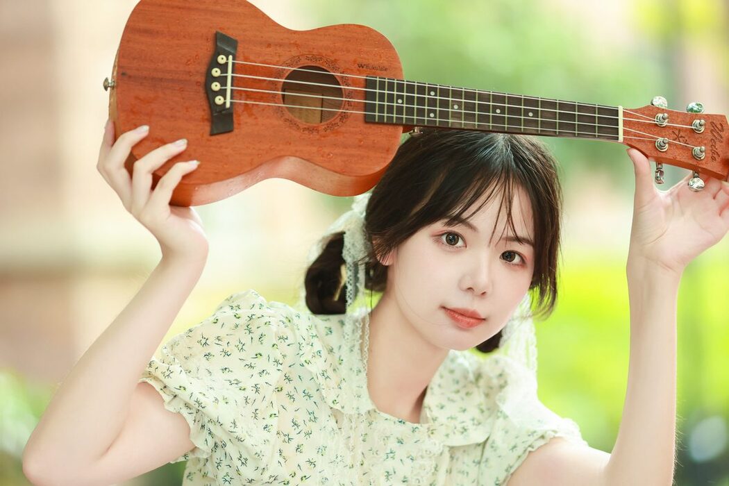 YiTuYu艺图语 Vol.5185 Mu Yan Se Cc