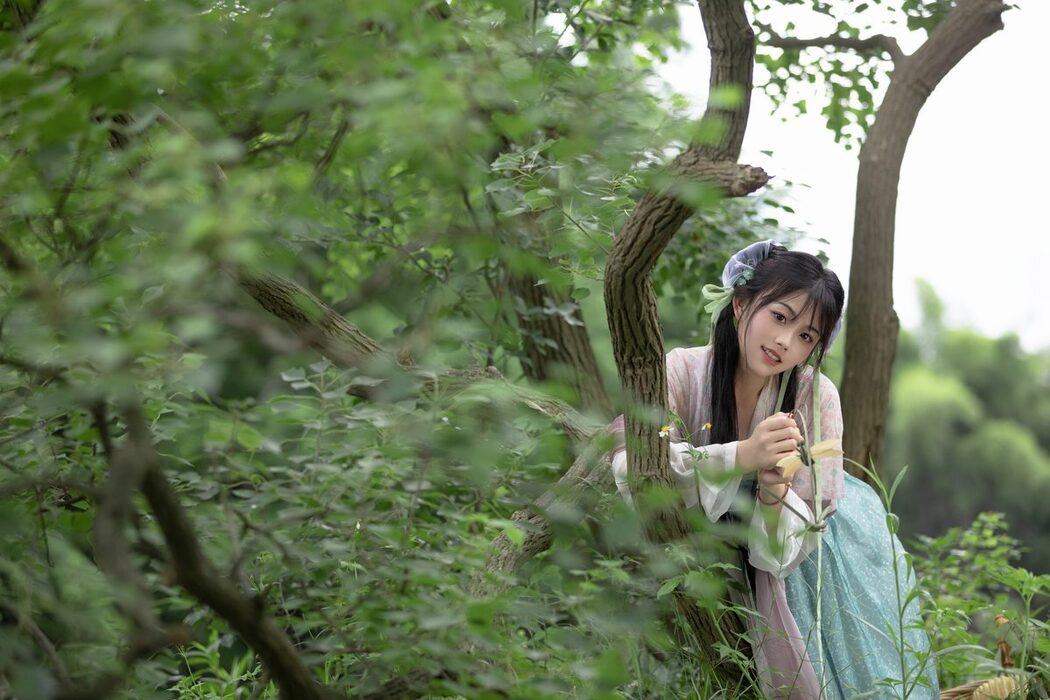 YiTuYu艺图语 Vol.5251 Jin Zou Ba