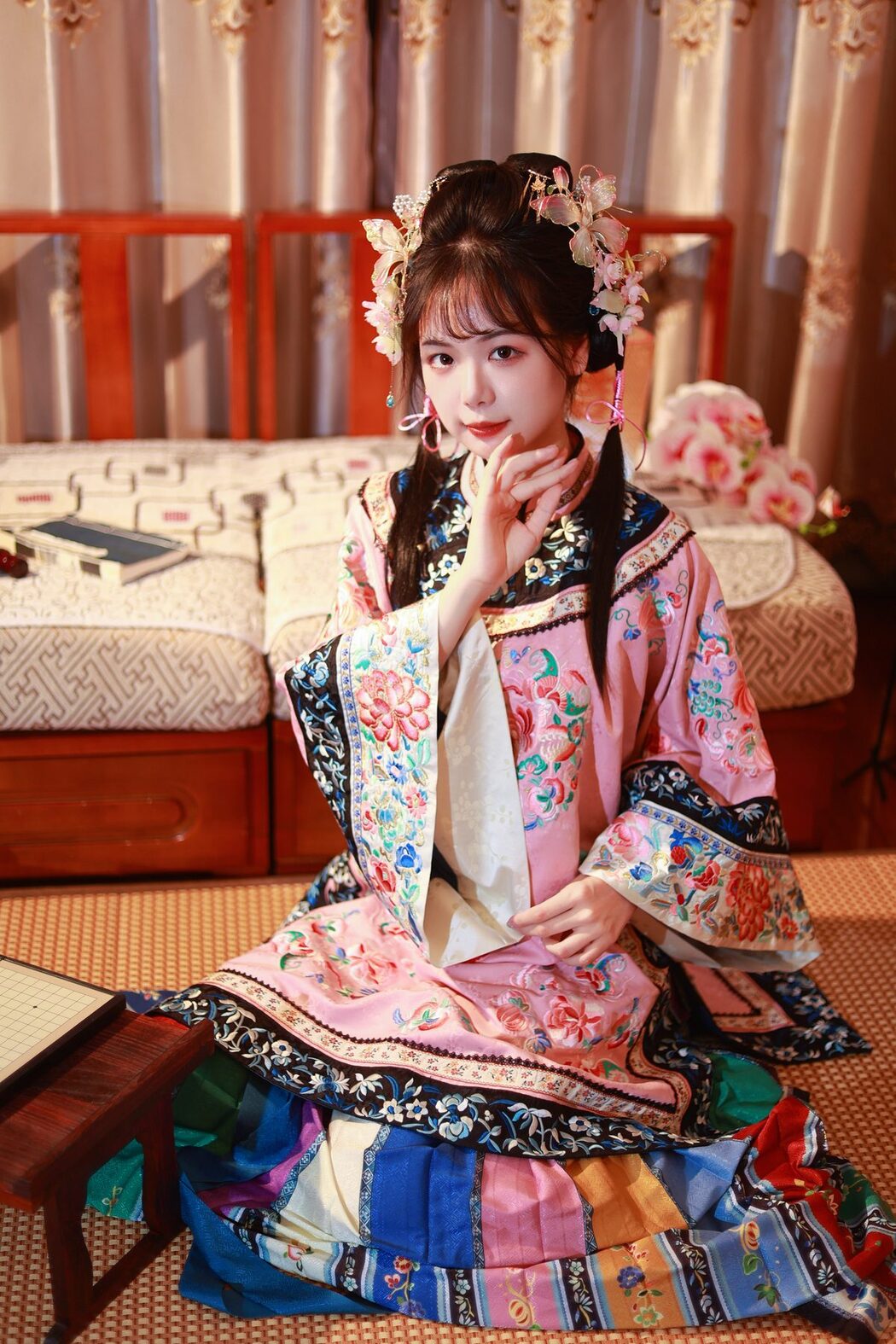 YiTuYu艺图语 Vol.5207 Mu Yan Se Cc