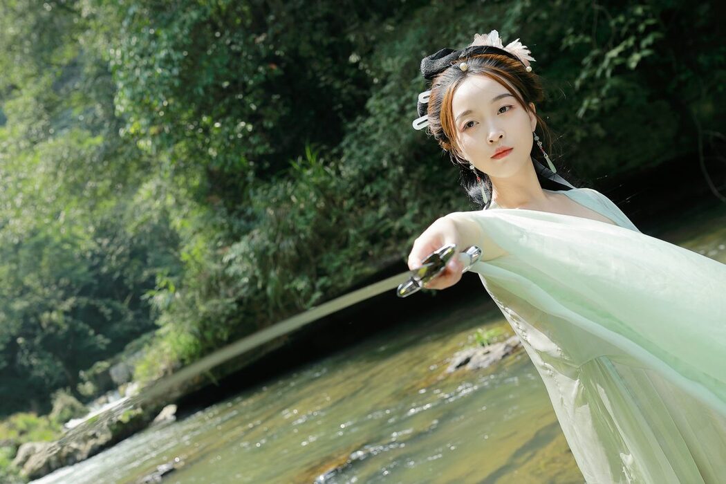 YiTuYu艺图语 Vol.5233 Yu Yan