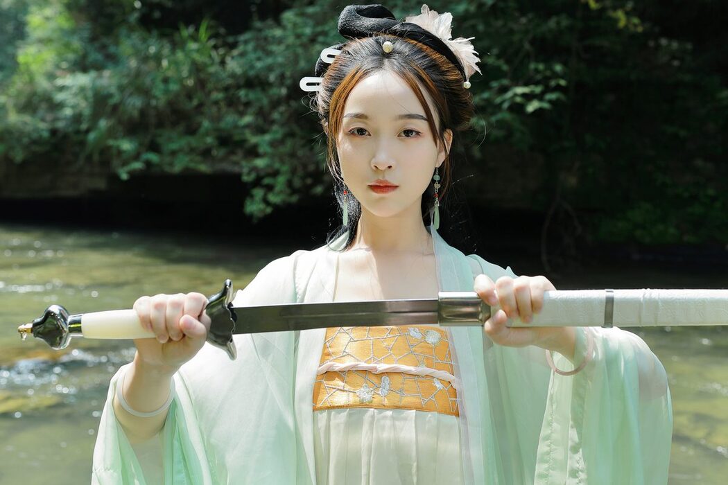 YiTuYu艺图语 Vol.5233 Yu Yan