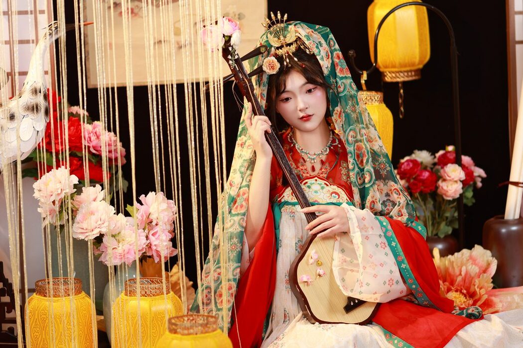 YiTuYu艺图语 Vol.5281 KaiLin Jiang