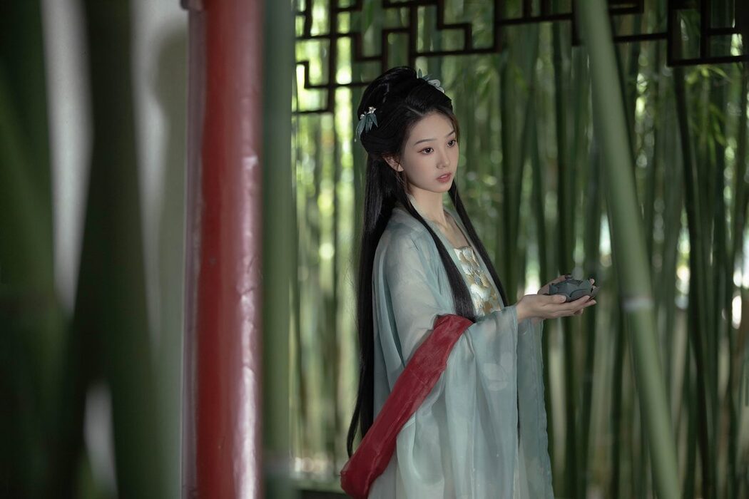 YiTuYu艺图语 Vol.5284 Zhi Zhi Qi