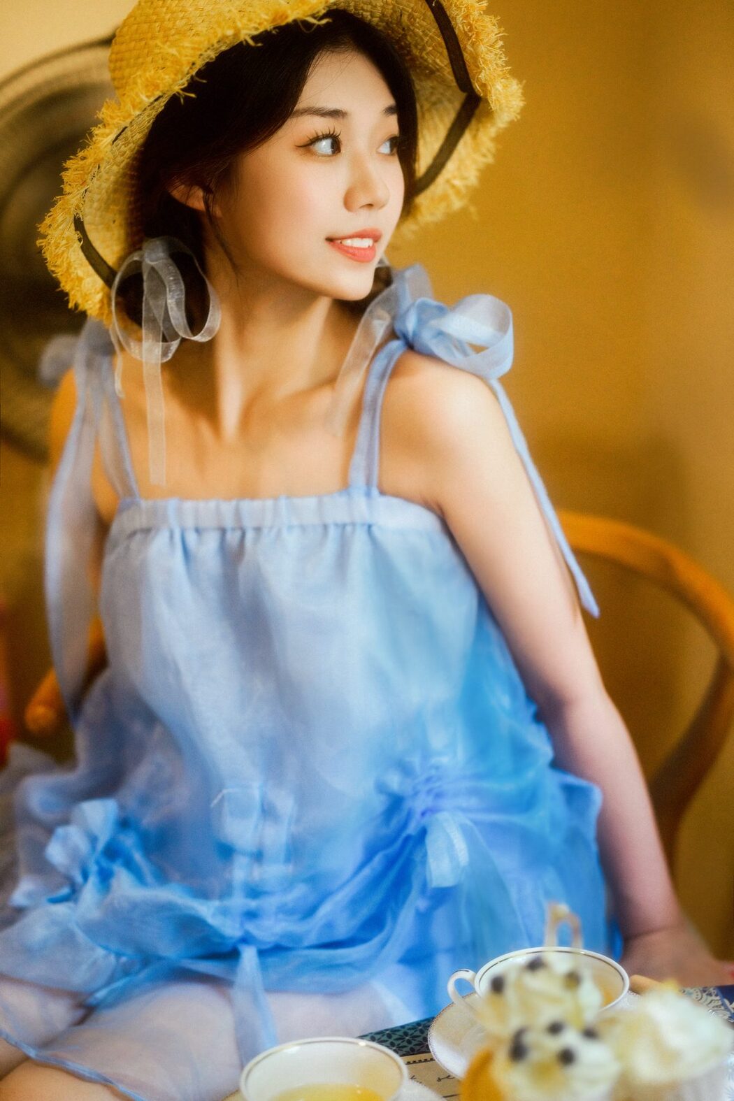 YiTuYu艺图语 Vol.5239 Pei Tong Xue