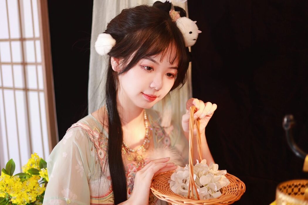 YiTuYu艺图语 Vol.5196 Mu Yan Se Cc