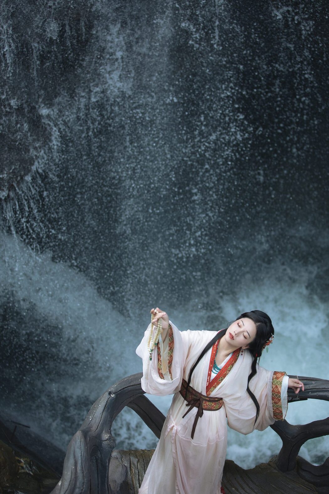 YiTuYu艺图语 Vol.5220 Qiu Da Da