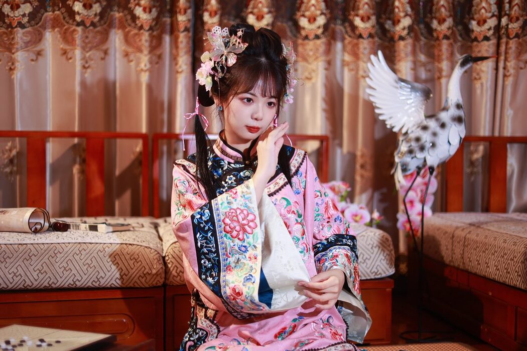 YiTuYu艺图语 Vol.5207 Mu Yan Se Cc