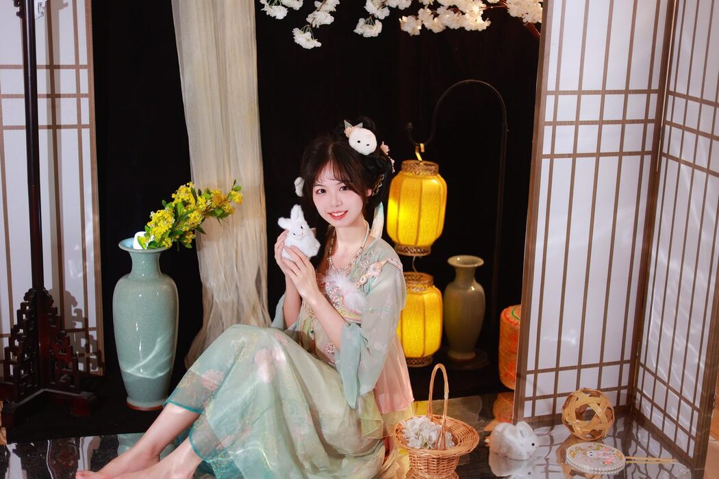 YiTuYu艺图语 Vol.5196 Mu Yan Se Cc