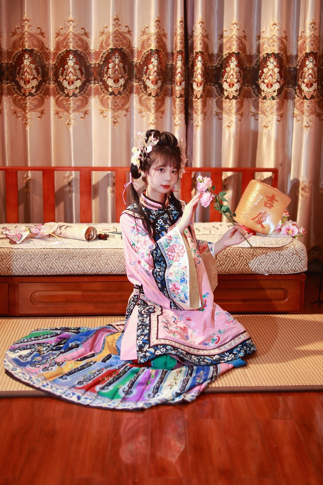 YiTuYu艺图语 Vol.5207 Mu Yan Se Cc