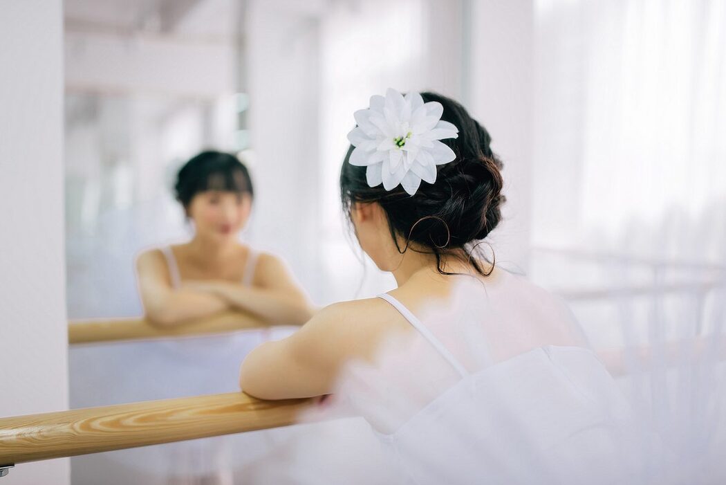 YiTuYu艺图语 Vol.5262 Feng Mu Mu AINY