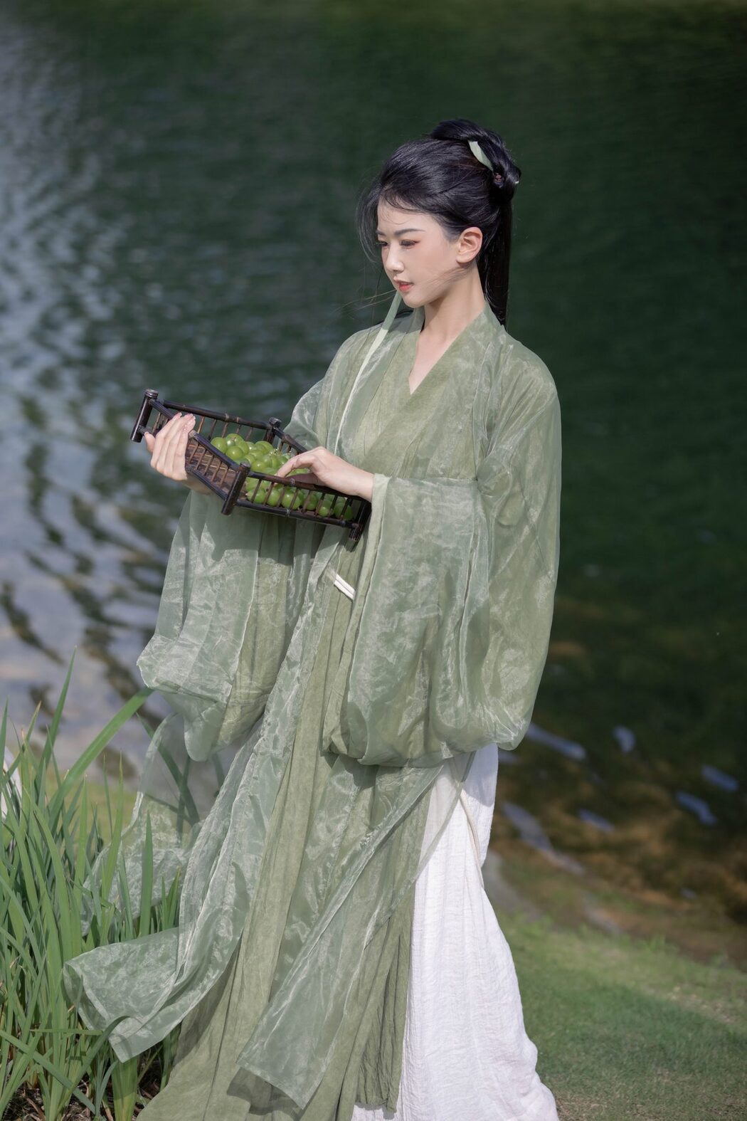 YiTuYu艺图语 Vol.5276 Suan La Tang Er