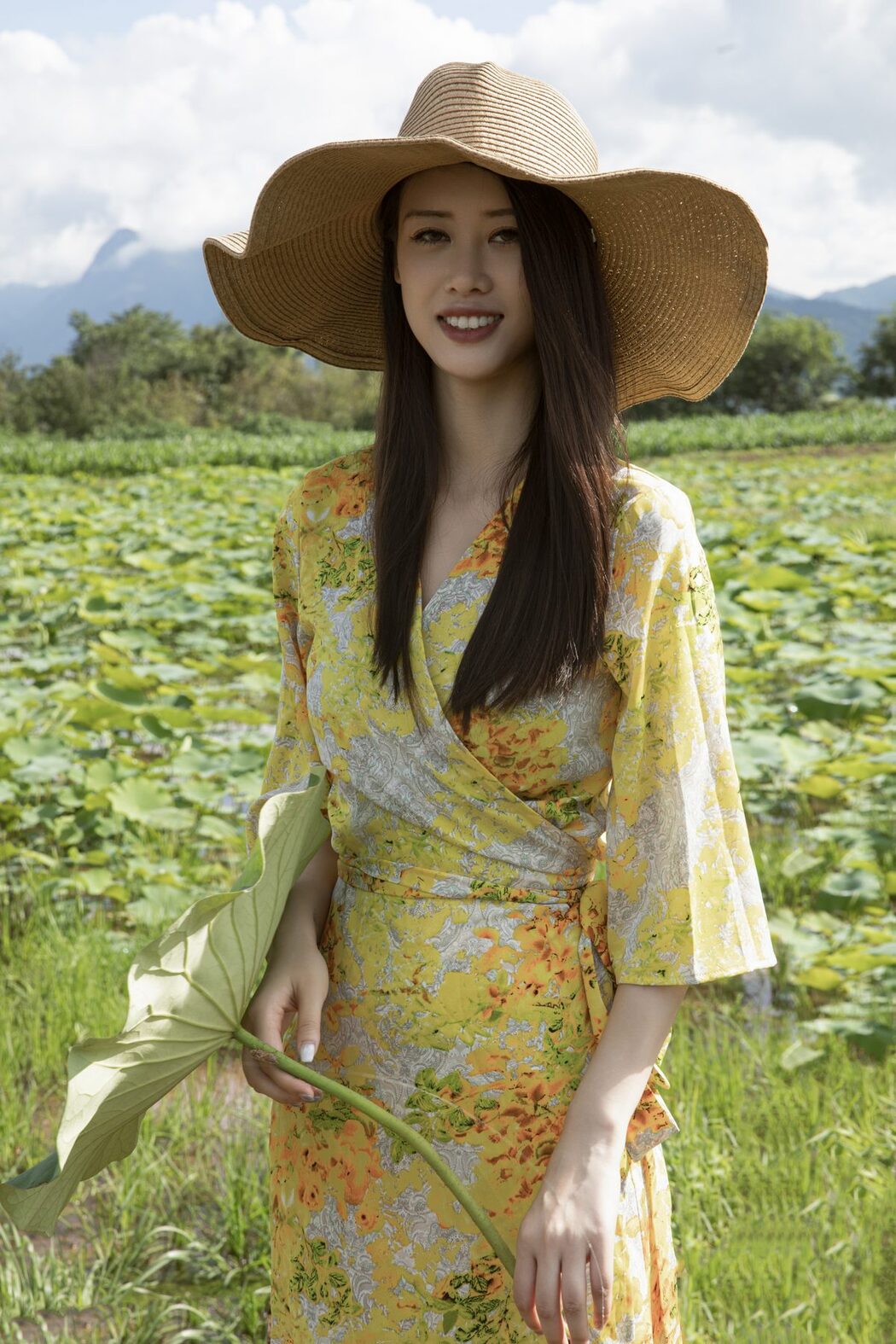 YiTuYu艺图语 Vol.5214 Chenaling_cl