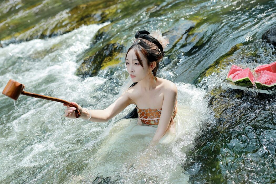 YiTuYu艺图语 Vol.5233 Yu Yan
